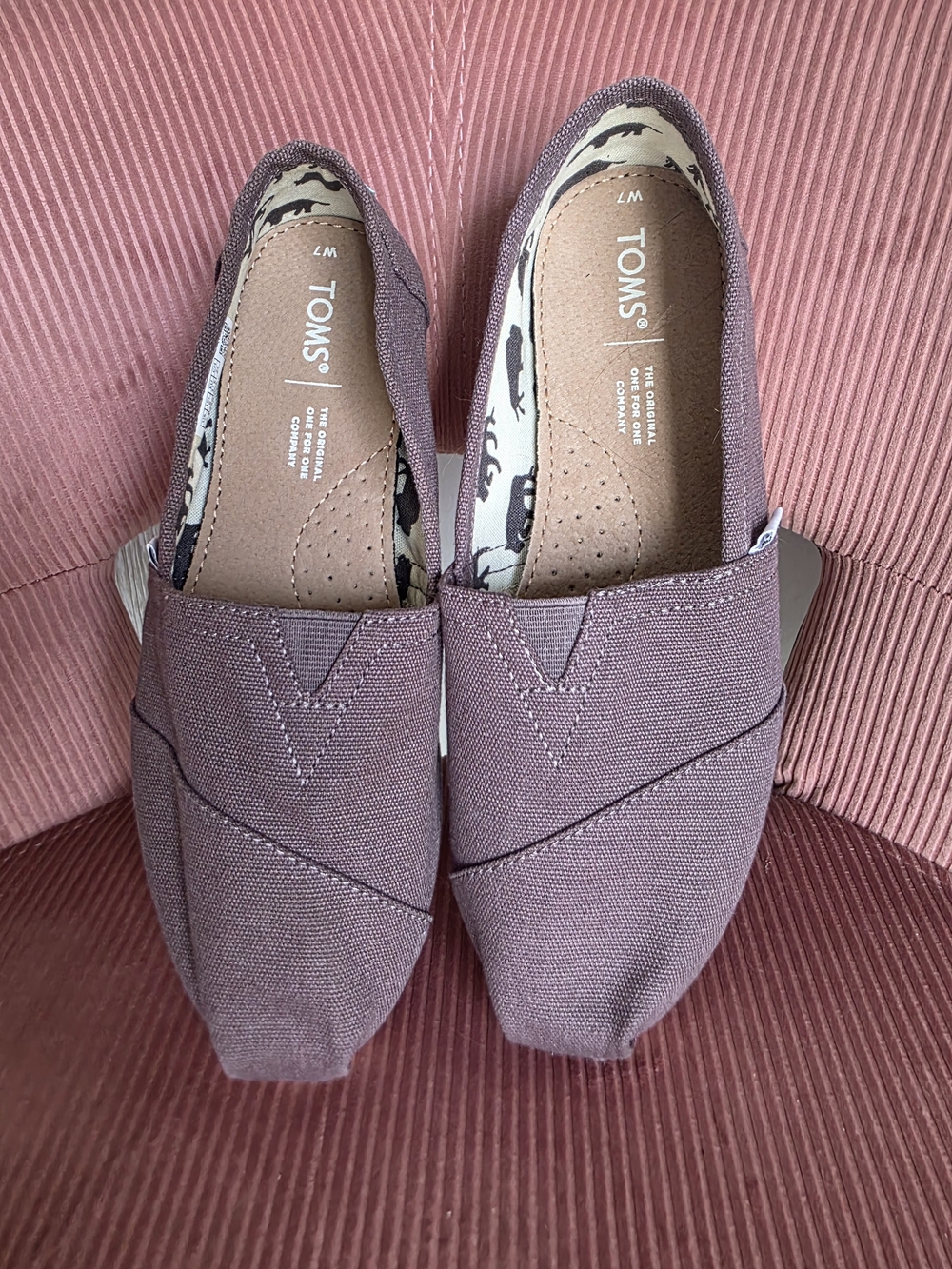 Toms Women's Slip-On Flats in Dusty Mauve Canvas NEW Size 7